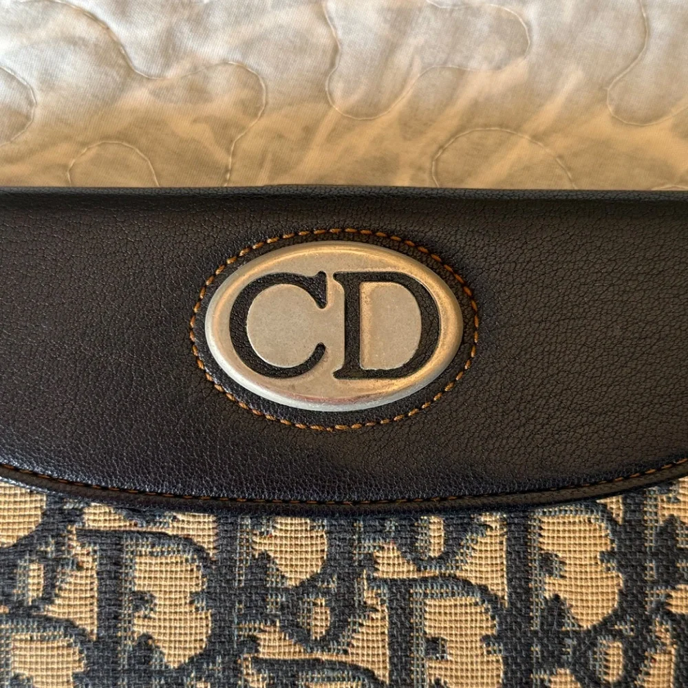 SOLD - Picture 5 of 10